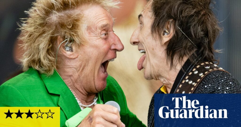 Rod Stewart at Glastonbury review – lapping up the legends slot love like a lusty, leggy Muppet | Glastonbury 2025