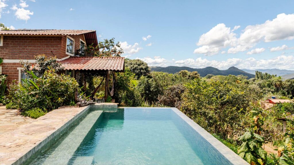 51 Airbnbs With Incredible Pools, From Joshua Tree to Lake Como