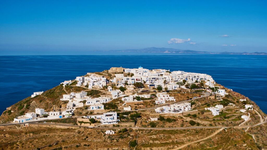 6 Best Airbnbs in Sifnos, From a Converted Windmill to a Modern Apartment
