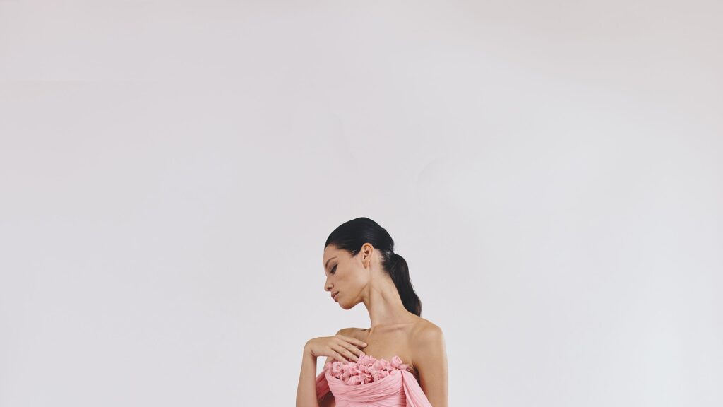 Giambattista Valli Fall 2025 Couture Collection