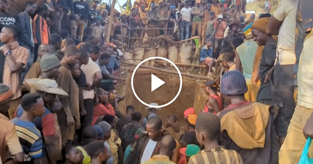 Landslide Traps Gold Miners in Eastern Congo