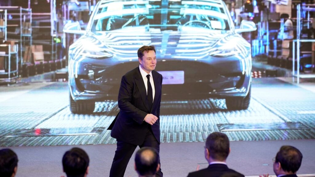 Tesla expanding Austin robotaxi service, adding Grok to cars
