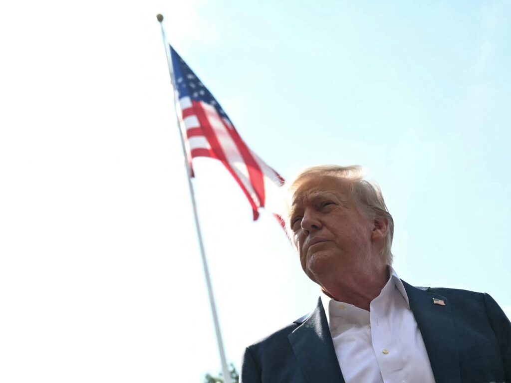 Trump says 30-percent tariffs against EU and Mexico to begin on August 1 | Business and Economy News