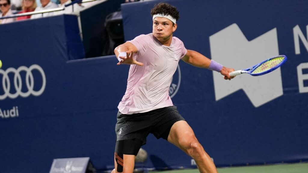 Ben Shelton defeats Karen Khachanov in Toronto final