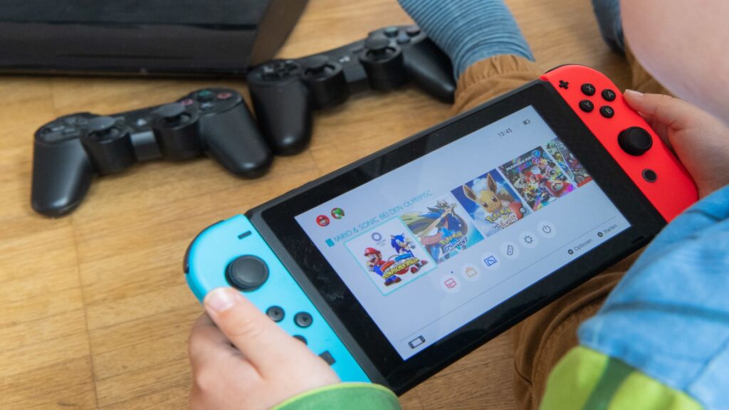 Nintendo hiking price of original Switch for U.S. customers